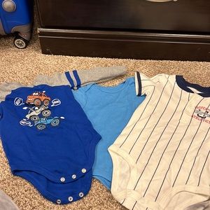 Baby boys onesie set size 3 through 18 months